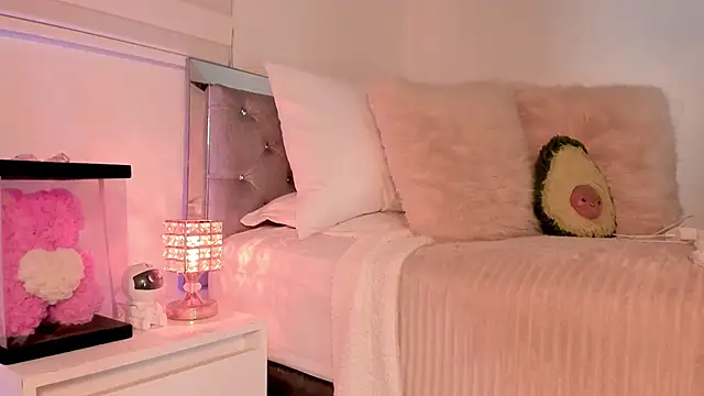 Alissonroses online show from 17, 3, 2026