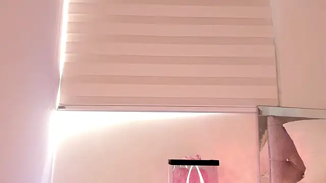 Alissonroses online show from 25, 3, 2026