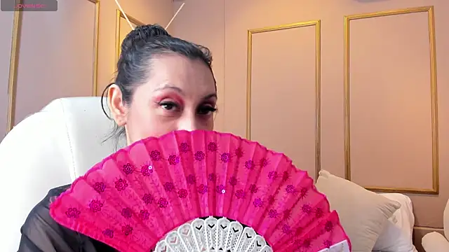 PerlaPreciosa online show from 7, 10, 2025