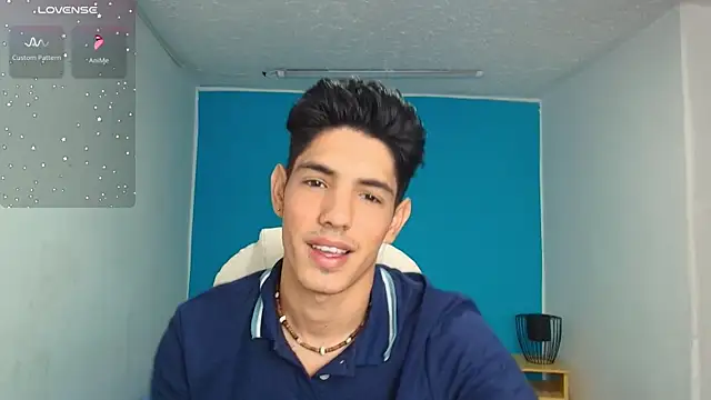 Snapshot of fabrizzio__ chatting on 23, 12, 2024 fabrizzio online show from 23, 12, 2024