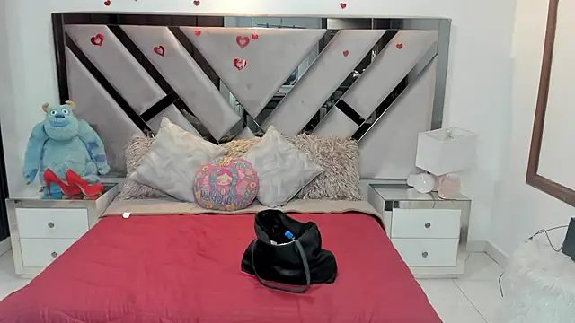 natalia5560 online show from 28, 10, 2025