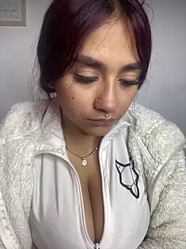 michell boobs  online show from 5, 2, 2025