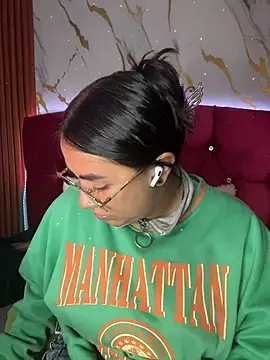 michell boobs  online show from 15, 10, 2025