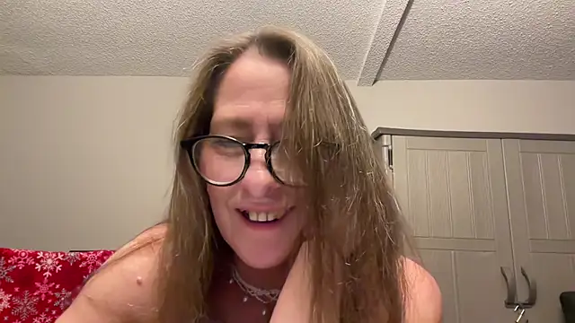 Keywest Kate online show from 3, 1, 2025