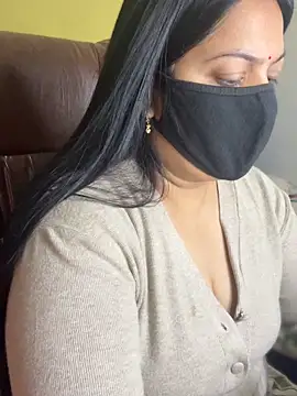 FlatVincy4 online show from 16, 12, 2025