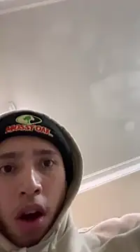 Snapshot of qbaby96 chatting on 8, 1, 2025 qbaby96 online show from 8, 1, 2025