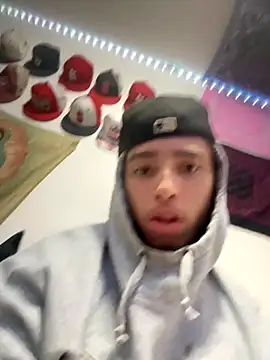 Snapshot of qbaby96 chatting on 20, 11, 2025 qbaby96 online show from 20, 11, 2025