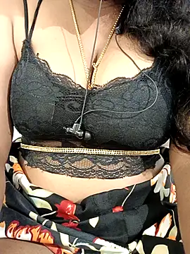 Snapshot of Tamilbigboobie chatting on 19, 12, 2024 Tamilbigboobie online show from 19, 12, 2024
