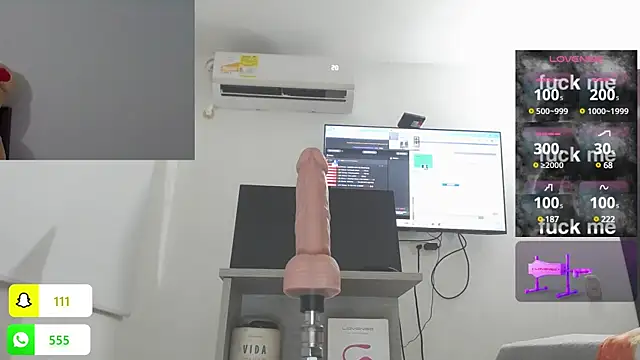 Snapshot of mariana_1_ chatting on 10, 1, 2025 mariana 1  online show from 10, 1, 2025