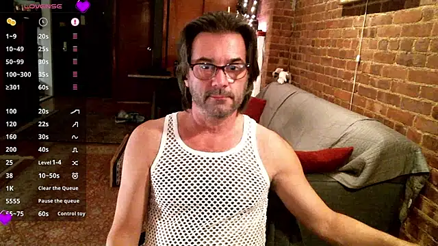 Snapshot of Johnny_Bottoms chatting on 14, 1, 2025 Johnny Bottoms online show from 14, 1, 2025