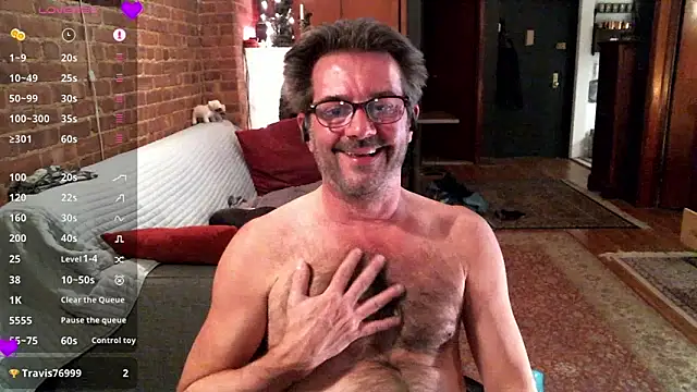 Snapshot of Johnny_Bottoms chatting on 8, 3, 2025 Johnny Bottoms online show from 8, 3, 2025