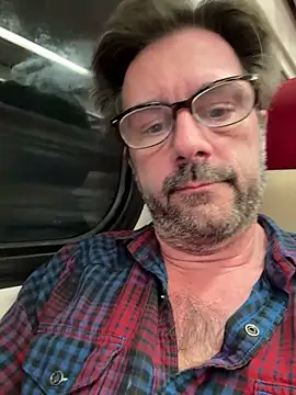 Snapshot of Johnny_Bottoms chatting on 12, 3, 2025 Johnny Bottoms online show from 12, 3, 2025