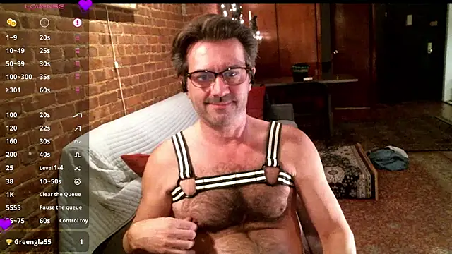 Snapshot of Johnny_Bottoms chatting on 12, 3, 2025 Johnny Bottoms online show from 12, 3, 2025