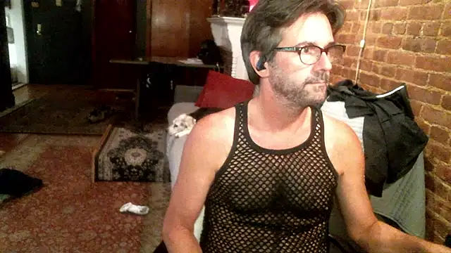 Snapshot of Johnny_Bottoms chatting on 1, 10, 2025 Johnny Bottoms online show from 1, 10, 2025