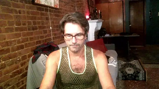 Snapshot of Johnny_Bottoms chatting on 3, 10, 2025 Johnny Bottoms online show from 3, 10, 2025