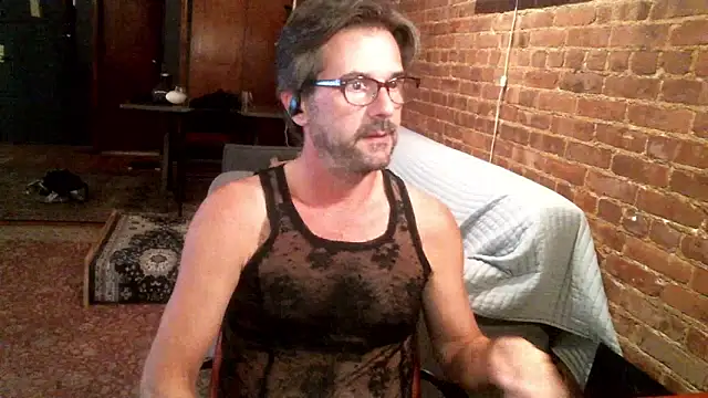 Snapshot of Johnny_Bottoms chatting on 22, 10, 2025 Johnny Bottoms online show from 22, 10, 2025