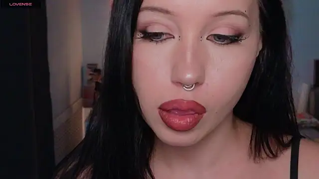 MoranaMissGod online show from 21, 4, 2026