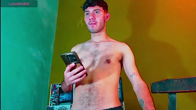 gato444  online show from 9, 1, 2025