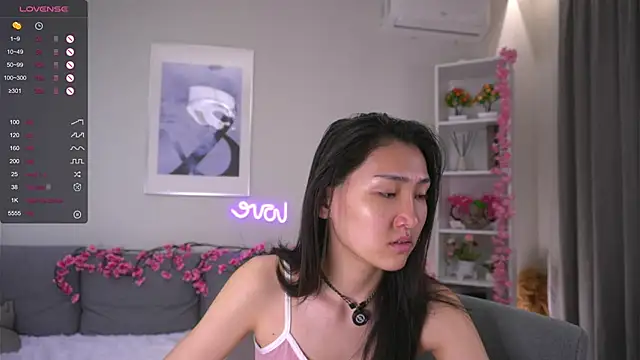 OdeliaGossage online show from 4, 12, 2025