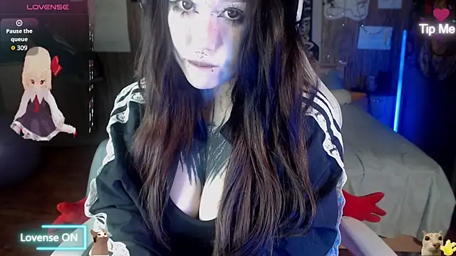 chloe crystall killer online show from 22, 5, 2026