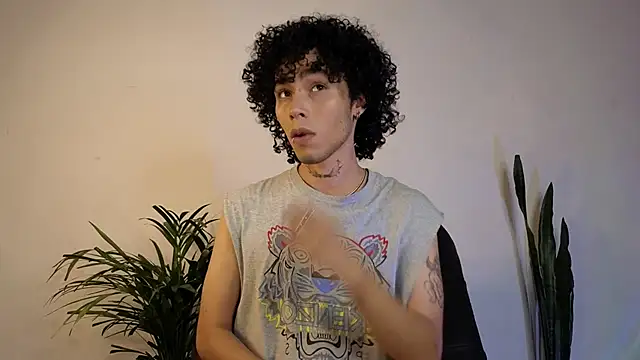 Snapshot of seven7xis chatting on 22, 12, 2024 seven7xis online show from 22, 12, 2024