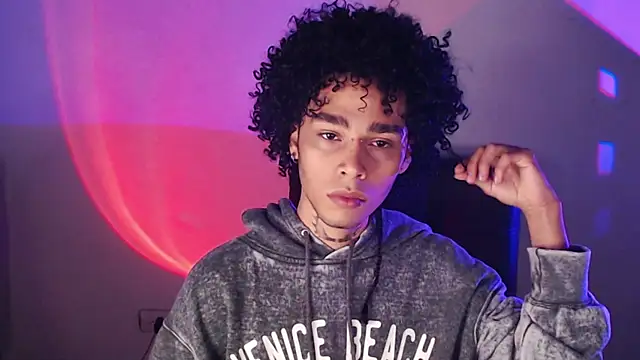 Snapshot of seven7xis chatting on 25, 1, 2025 seven7xis online show from 25, 1, 2025