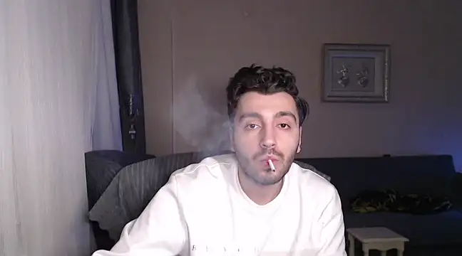 handsomeee04 online show from 18, 3, 2025