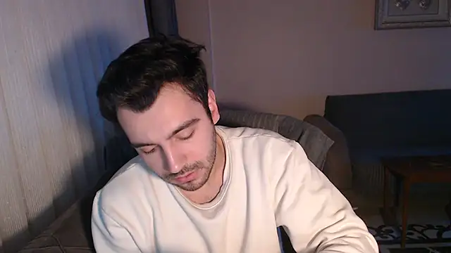 handsomeee04 online show from 24, 10, 2025