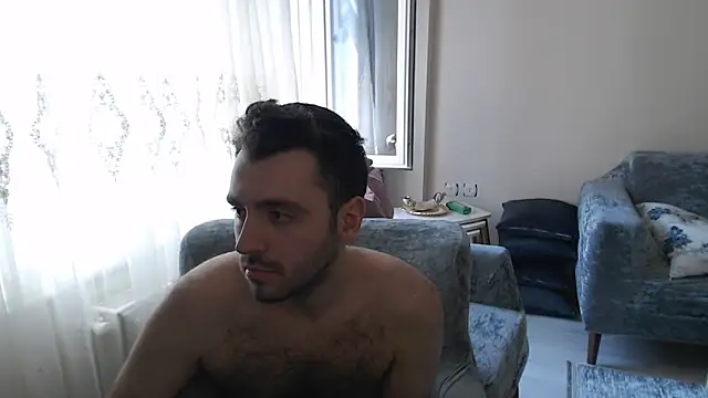 handsomeee04 online show from 11, 5, 2026