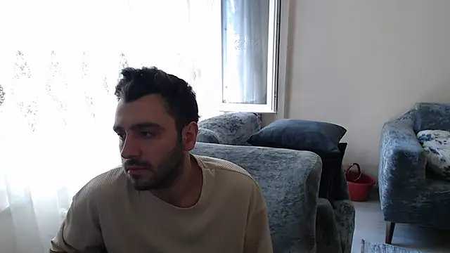 handsomeee04 online show from 16, 5, 2026