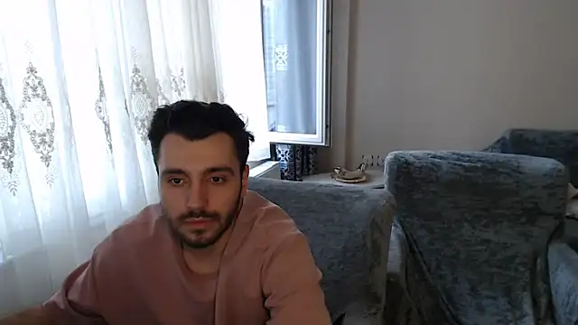 handsomeee04 online show from 19, 5, 2026