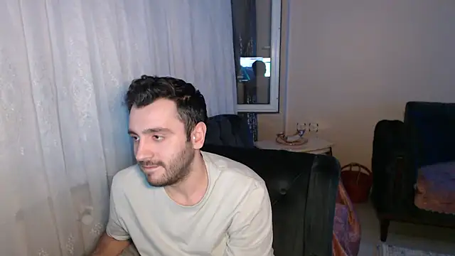 handsomeee04 online show from 30, 5, 2026