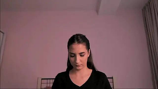 Naalani online show from 4, 10, 2025