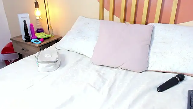 Nicole Angels  online show from 16, 1, 2026