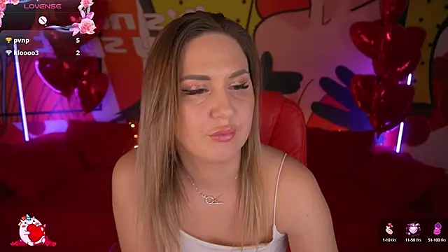 LovelyMollyy online show from 18, 2, 2025