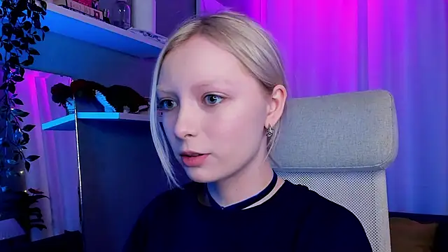 Snapshot of forget_me_not_eve chatting on 2, 2, 2025 forget me not eve online show from 2, 2, 2025