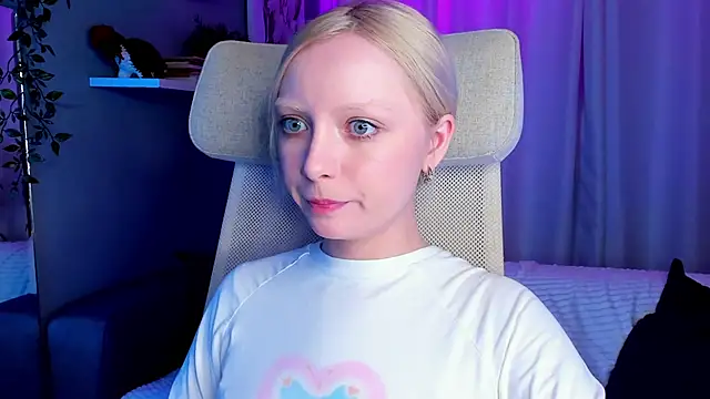 Snapshot of forget_me_not_eve chatting on 6, 2, 2025 forget me not eve online show from 6, 2, 2025