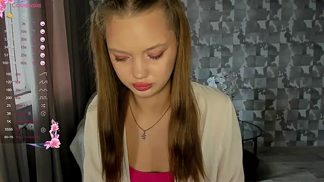 Lovely Lure online show from 31, 1, 2025