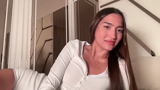 Snapshot of MilenaMilven chatting on 15, 11, 2025 MilenaMilven online show from 15, 11, 2025