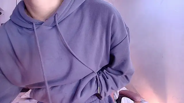 Snapshot of sam_lewins chatting on 25, 2, 2025 sam lewins online show from 25, 2, 2025