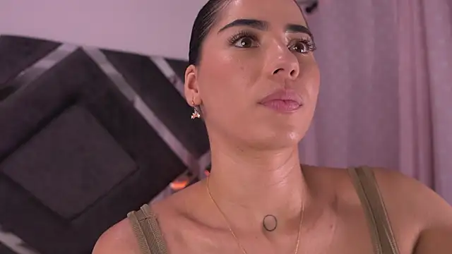 Snapshot of sam_lewins chatting on 24, 9, 2025 sam lewins online show from 24, 9, 2025