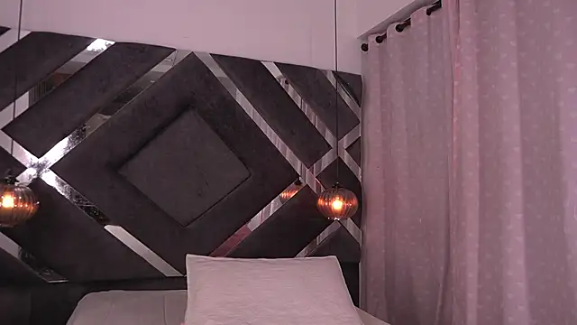 Snapshot of sam_lewins chatting on 3, 10, 2025 sam lewins online show from 3, 10, 2025