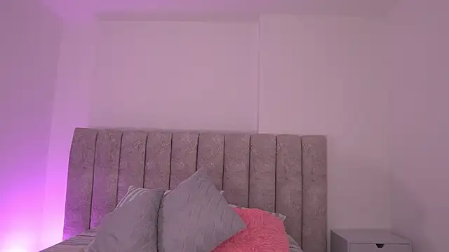 Snapshot of sam_lewins chatting on 4, 11, 2025 sam lewins online show from 4, 11, 2025