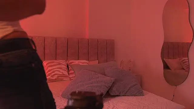 Snapshot of sam_lewins chatting on 7, 11, 2025 sam lewins online show from 7, 11, 2025