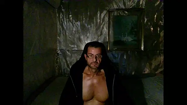 Marieettee online show from 10, 1, 2025