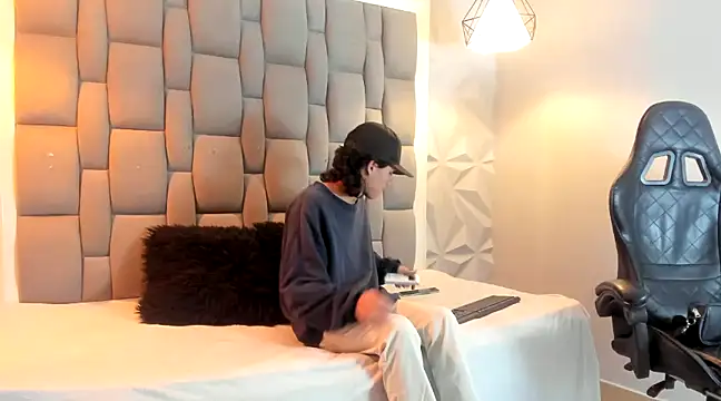 andy dan18 online show from 12, 2, 2025