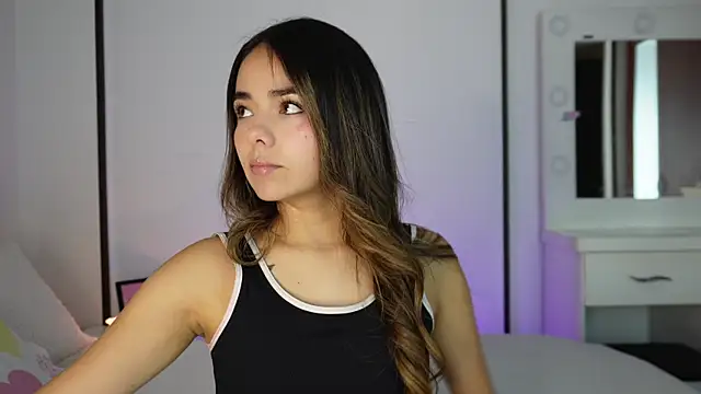 Hannah-Rose online show from 20, 6, 2026