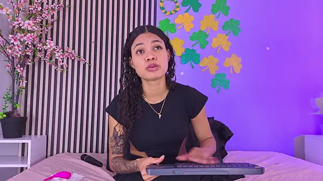 GysellHanson online show from 24, 3, 2026