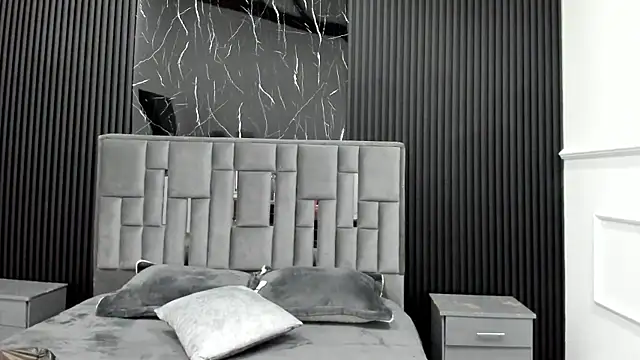 LolaAngellx online show from 8, 11, 2025