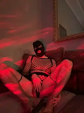 Snapshot of DiamondZar77038 chatting on 19, 1, 2025 DiamondZar77038 online show from 19, 1, 2025